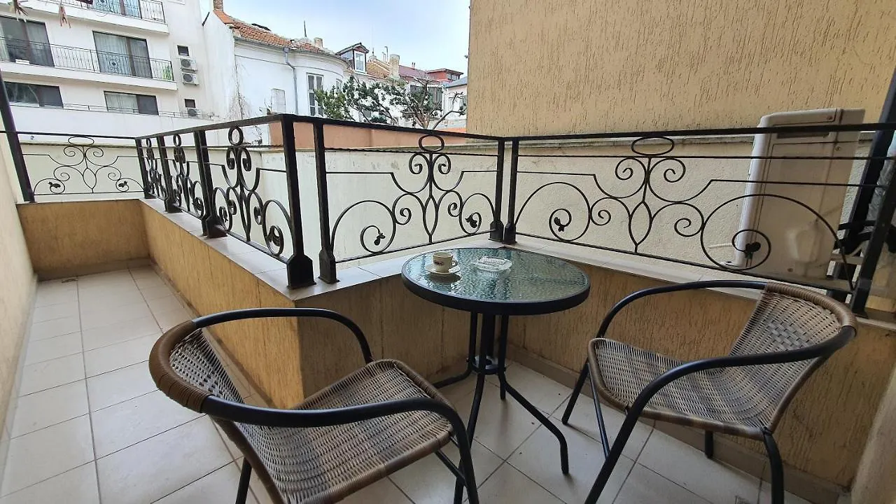 Minimalistic 1Br Flat With A Parking Spot Apartment Varna 0*,  Bulgaria